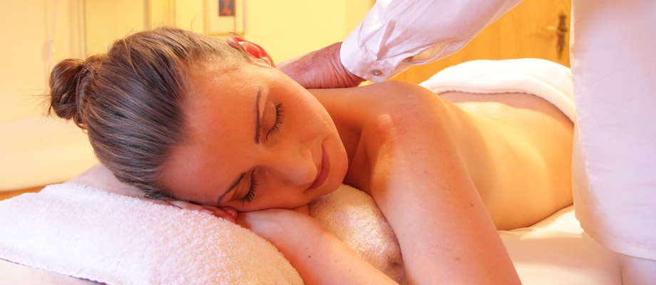 Wiesn Wellness - Relaxen und Entspannen zum Oktoberfest 2023 - Wellness und Beauty Tipps von den Wiesnweibern und vom Wiesnteam München